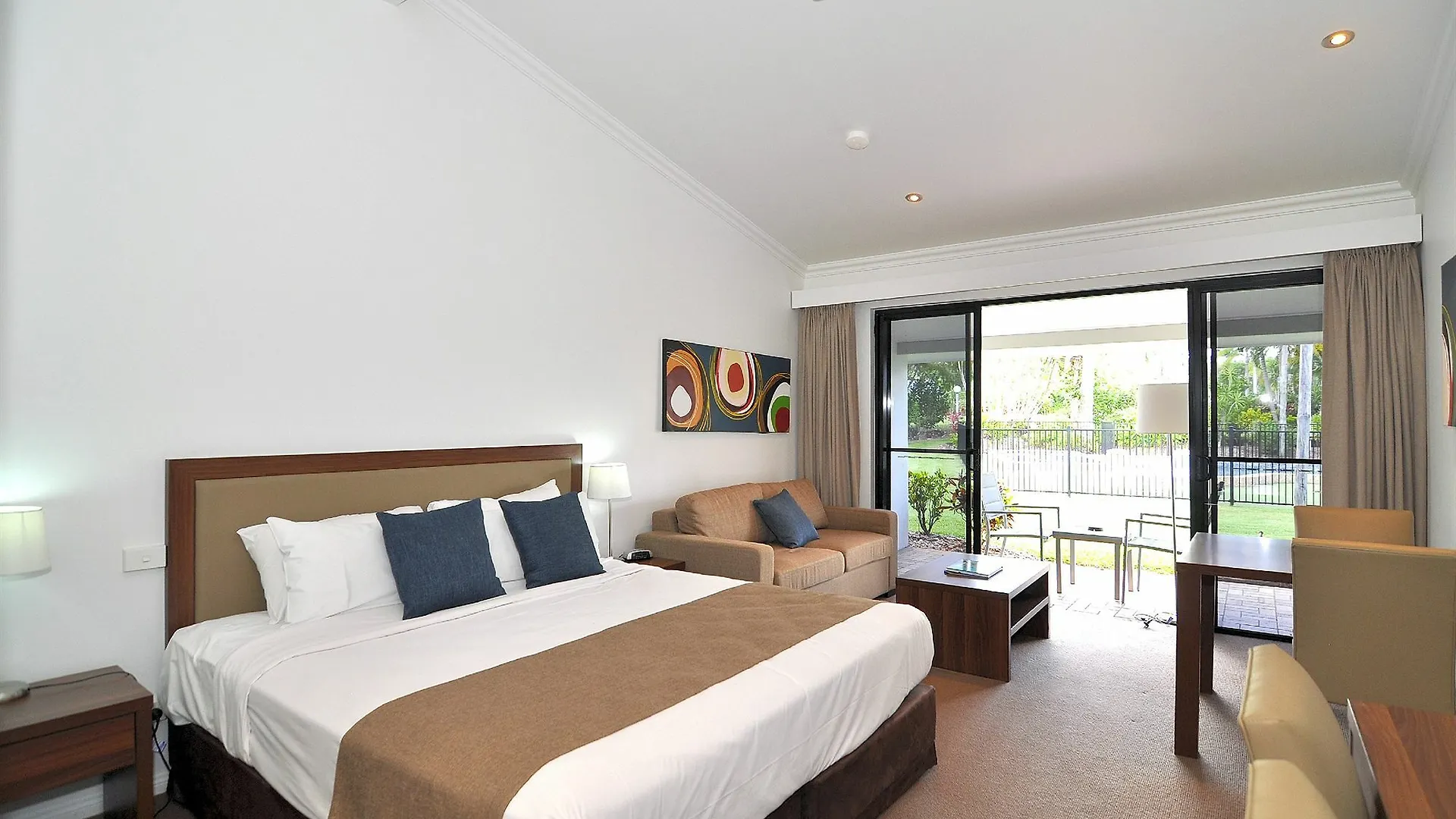 Mission Beach Resort