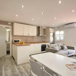  Apartment Bbarcelona El Carmel With Terrace Spain